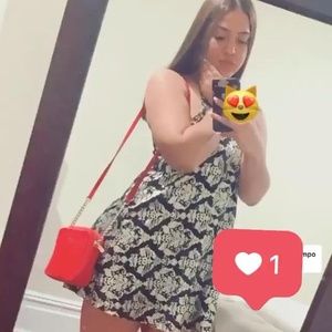 Meet your Posher, Mariela